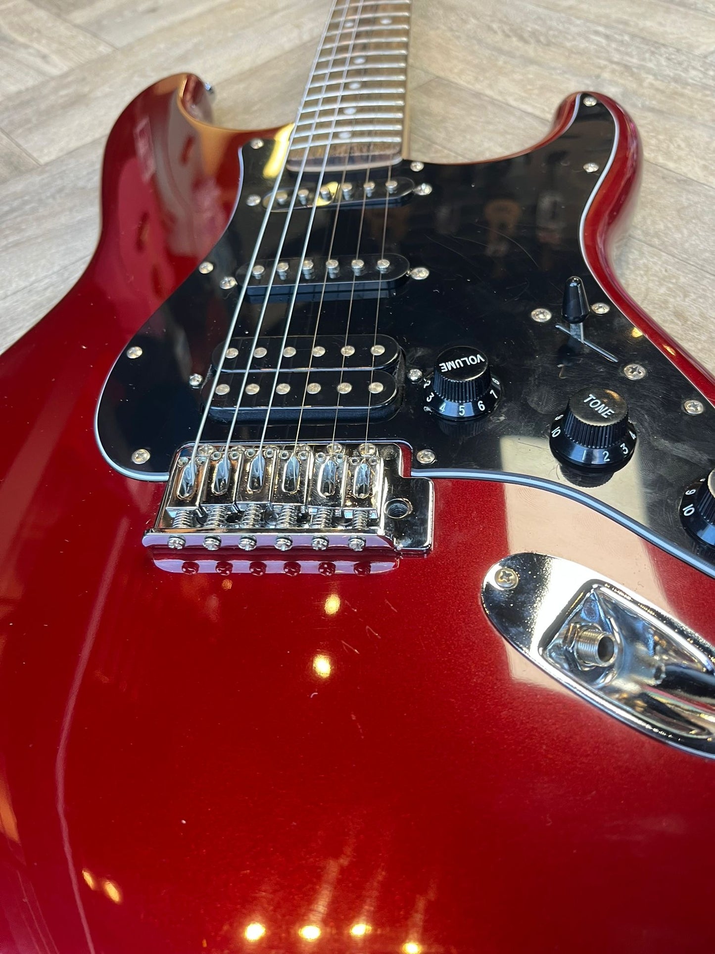 Fender Squier Affinity HSS Stratocaster Candy Apple Red