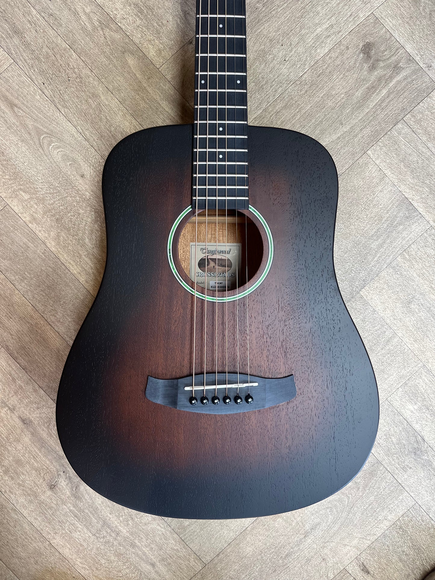 Tanglewood Crossroads Travel size guitar - Great Value